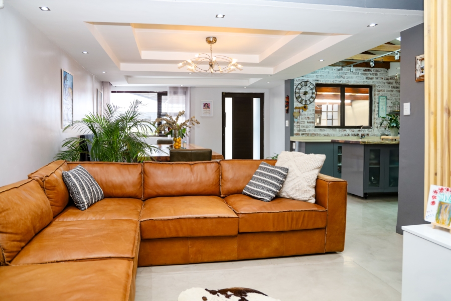 3 Bedroom Property for Sale in Strandfontein Village Western Cape